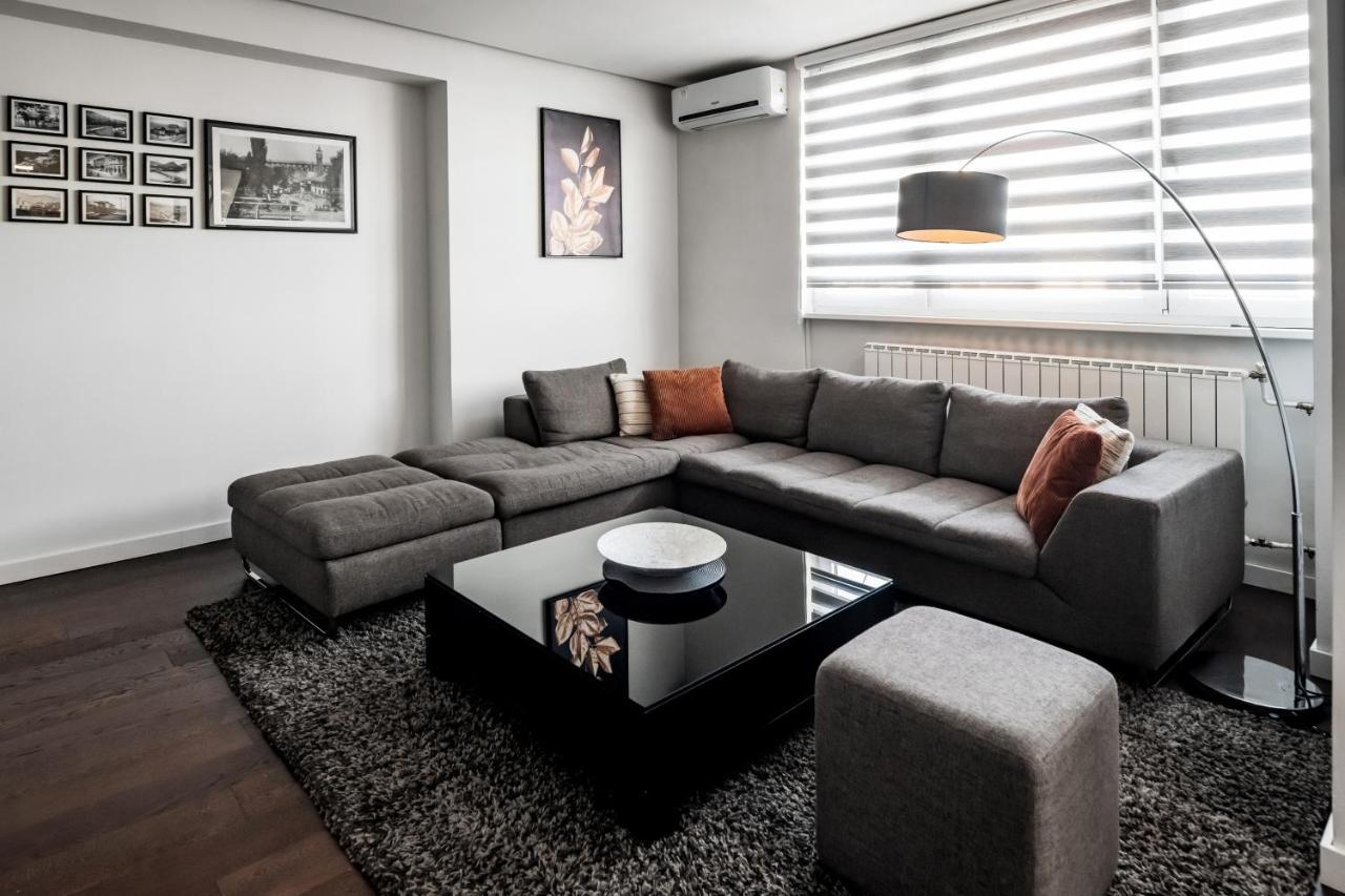 סראייבו 2 Bedroom Penthouse In City Center, Free Parking מראה חיצוני תמונה