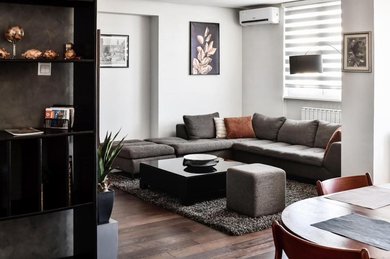 סראייבו 2 Bedroom Penthouse In City Center, Free Parking מראה חיצוני תמונה